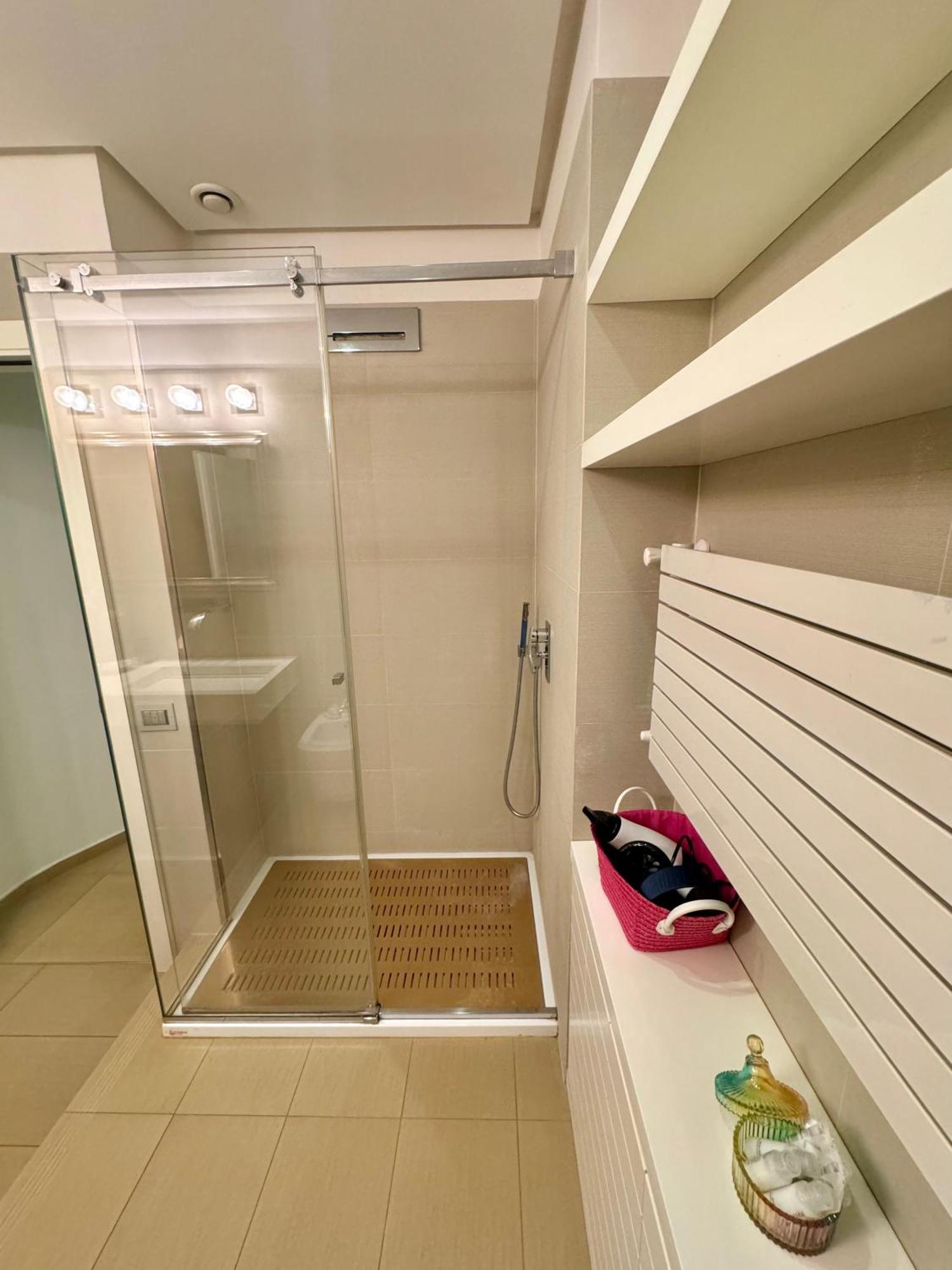 Interno 5 B&B โรม ภายนอก รูปภาพ